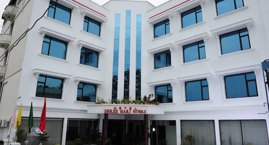 Hotel Shree Hari Niwas, Katra 1